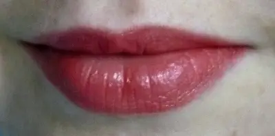 Die rote Pomade für die Blondinen mit den Sommersprossen