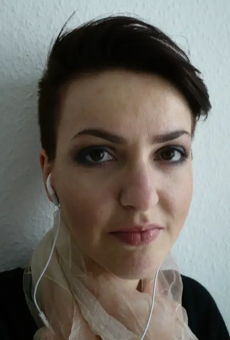 Kurze haare für mollige