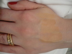 shseido_swatch_stick_dual_balancing_foundation_perfect_refining